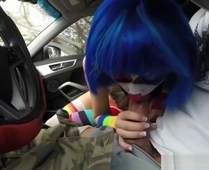 StrandedTeens - Messy clown gets into some jokey biz