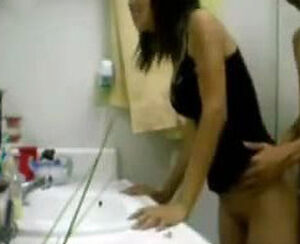 Nubile ethnic duo will ravage in the bath, first-timer video
